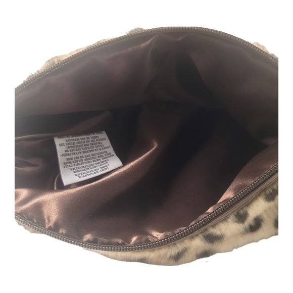 Deane and White Faux Fur Animal Print Wristlet - Picture 3 of 5